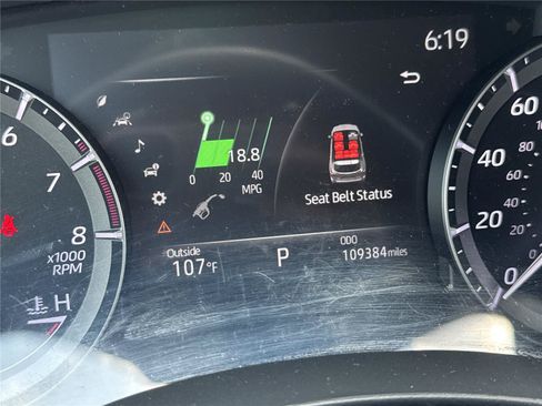Used 2020 Toyota Highlander XLE FWD image 41
