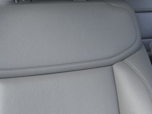 New 2026 Ford Expedition Active image 16