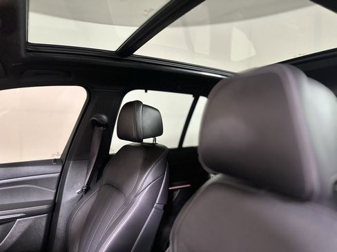 Used 2019 BMW X5 xDrive40i w/ Off-Road Package image 15