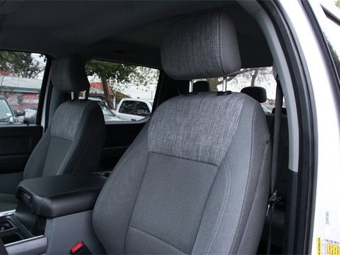 Used 2023 Ford F250 XLT w/ FX4 Off-Road Package image 11