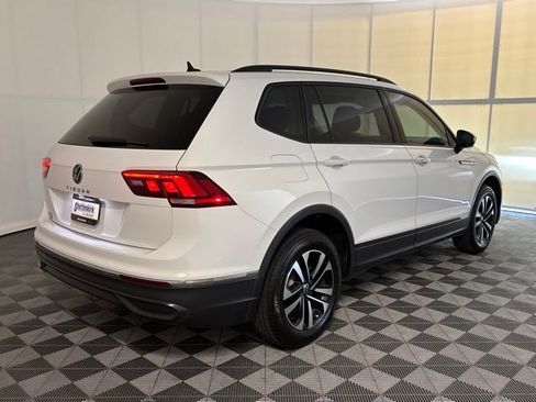Used 2022 Volkswagen Tiguan S FWD image 6