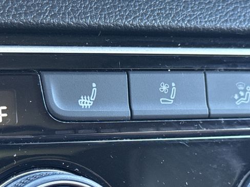 New 2026 Volkswagen Atlas Cross Sport SEL Premium R-Line image 14