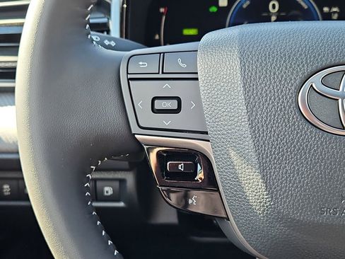 New 2026 Toyota Camry Hybrid image 14