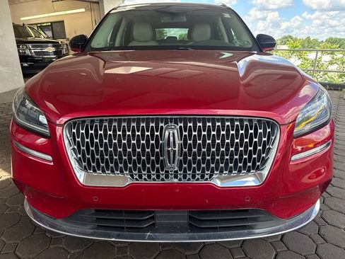 Used 2020 Lincoln Corsair AWD image 2
