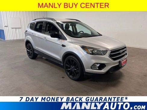 Used 2018 Ford Escape SE w/ SE Sport Appearance Package image 1