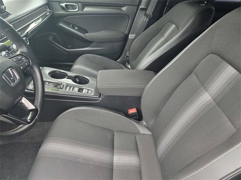 Used 2025 Honda Civic Sport image 12