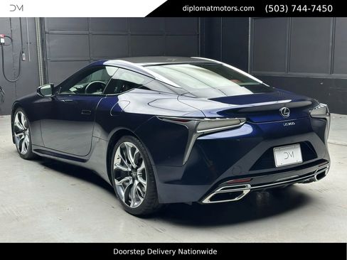 Used 2018 Lexus LC 500 Coupe image 4