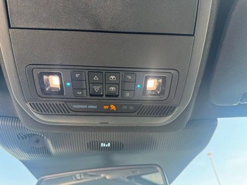 Used 2025 Ford Explorer Platinum w/ LUX Leather Package image 19