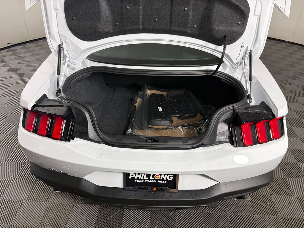 New 2026 Ford Mustang GT Premium w/ GT Performance Package RWD image 31