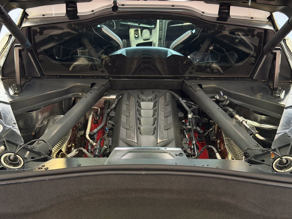 Used 2024 Chevrolet Corvette Stingray Preferred Cpe w/ Z51 Performance Package RWD image 26