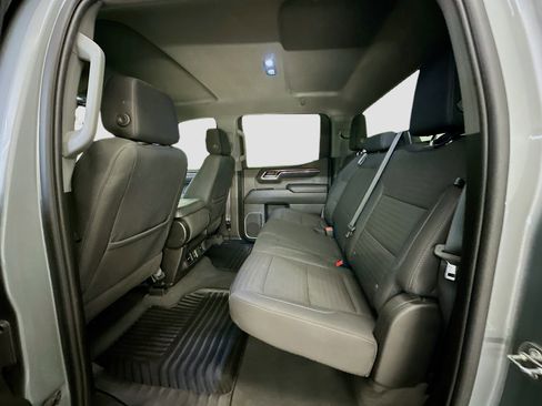 Used 2023 Chevrolet Silverado 1500 LT image 29