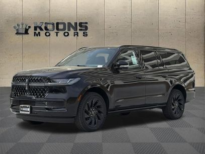 New 2026 Lincoln Navigator Reserve w/ Jet Appearance Package