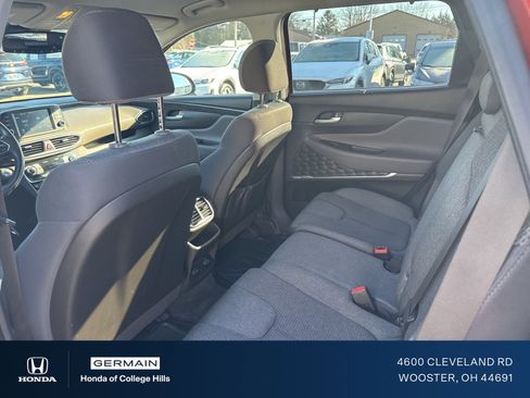 Used 2020 Hyundai Santa Fe SEL w/ Convenience Package image 12