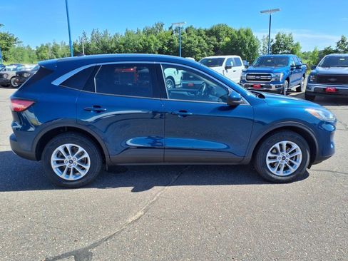 Certified 2020 Ford Escape SE image 7