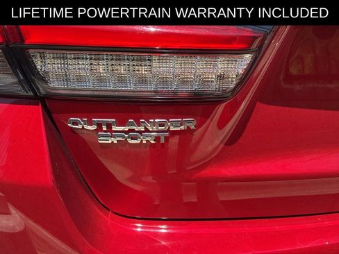 Used 2022 Mitsubishi Outlander Sport SE FWD image 9
