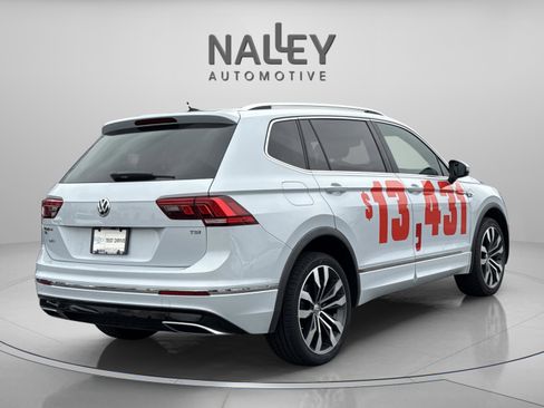 Used 2018 Volkswagen Tiguan SEL Premium w/ R-Line Package image 4