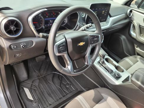 Used 2023 Chevrolet Blazer LT w/ Convenience Package FWD image 25