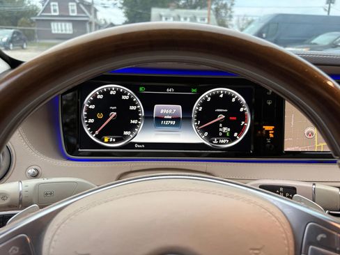 Used 2015 Mercedes-Benz S 550 S 550 4MATIC Sedan 4D image 19