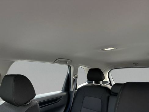 Used 2024 Honda CR-V LX image 28