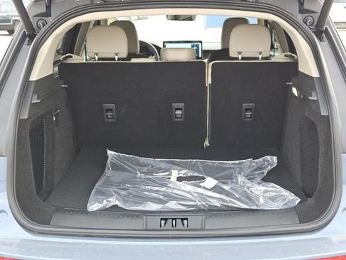 New 2026 Lincoln Corsair Reserve image 9