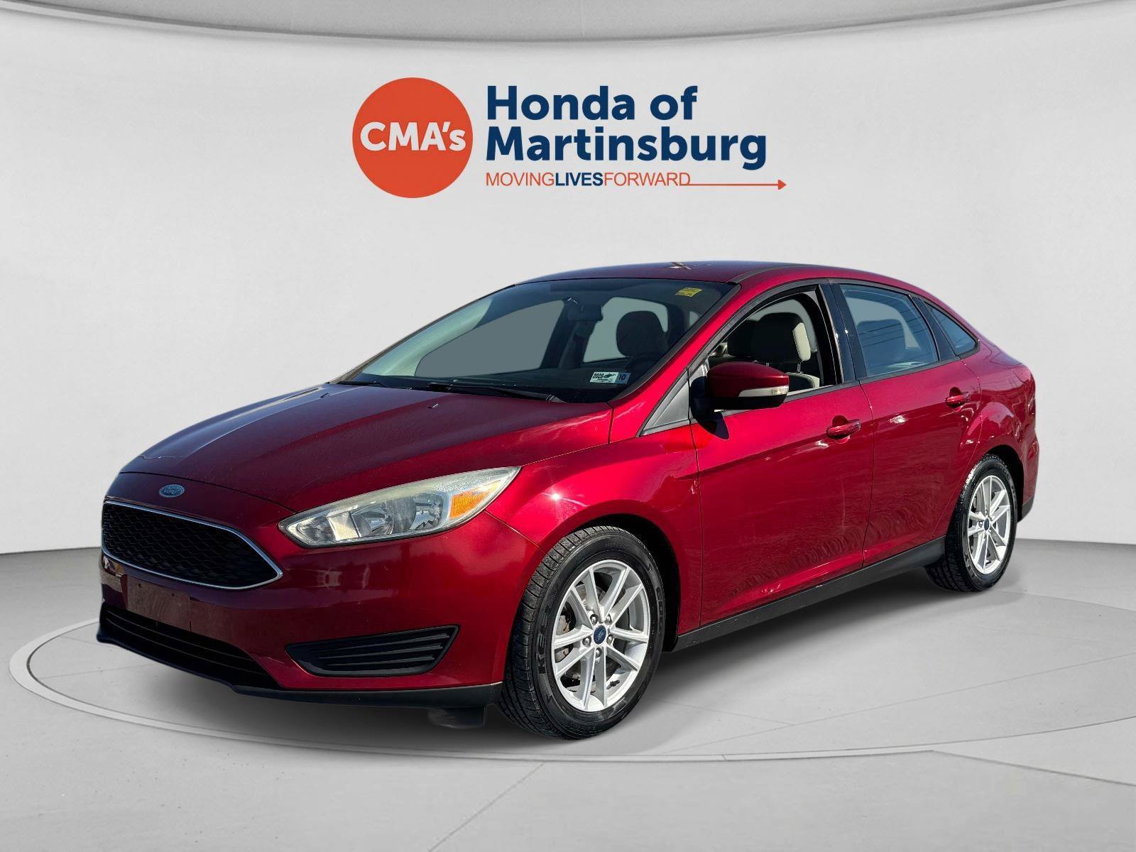 Used 2017 Ford Focus SE w/ Interior Protection Package FWD image 1
