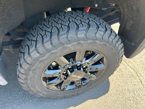 Used 2024 GMC Sierra 3500 AT4 w/ AT4 Premium Plus Package AWD/4WD image 21