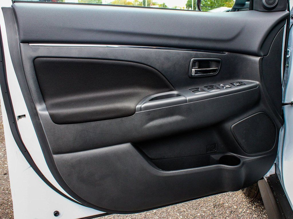 New 2025 Mitsubishi Outlander Sport AWD image 8