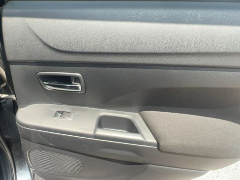 Used 2022 Mitsubishi Outlander Sport ES FWD image 26