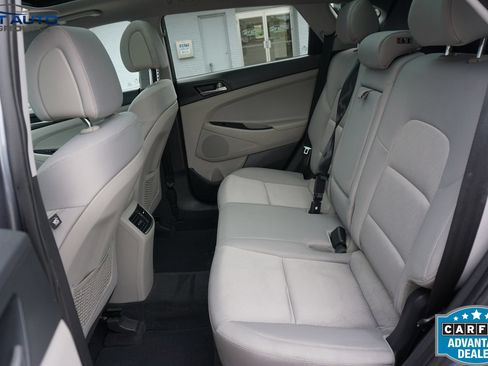 Used 2018 Hyundai Tucson Value AWD/4WD image 18
