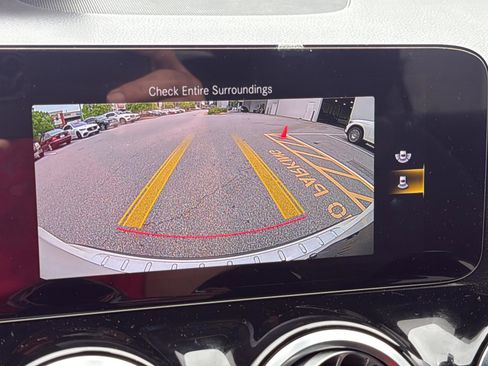 Used 2022 Mercedes-Benz GLA 250 image 31