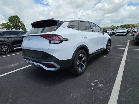 Certified 2024 Kia Sportage EX FWD image 18
