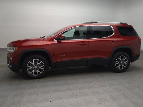 Used 2023 GMC Acadia SLE w/ Driver Convenience Package FWD image 2