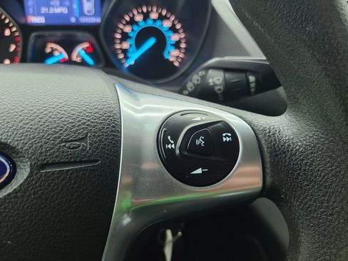 Used 2015 Ford Escape SE image 30