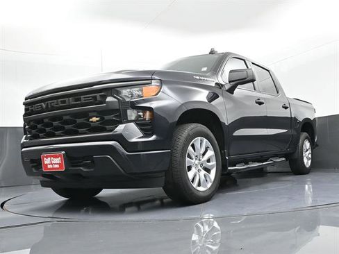 Used 2023 Chevrolet Silverado 1500 Custom image 31