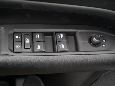 New 2026 Jeep Compass Limited w/ Sun, Sound & Navigation Group image 13