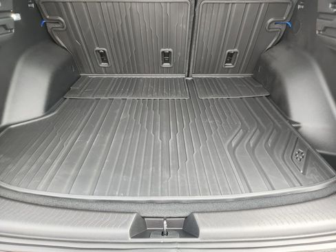 New 2026 Chevrolet Equinox EV LT image 21