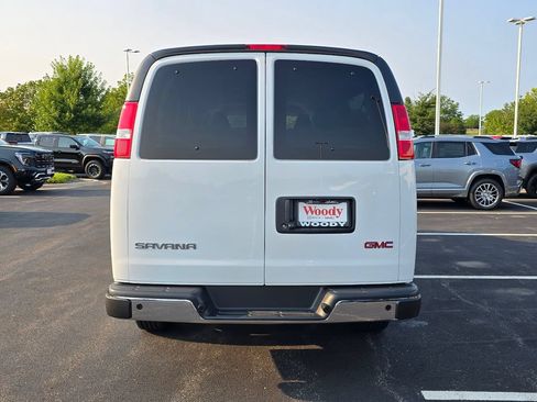 New 2026 GMC Savana 3500 LT w/ LT Preferred Equipment Group RWD image 7