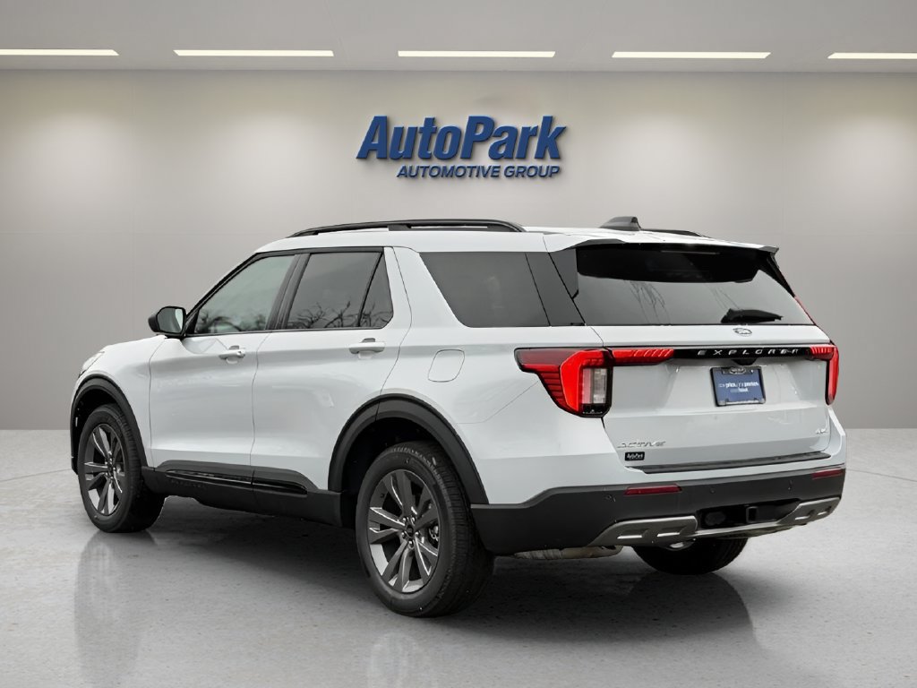 New 2026 Ford Explorer Active w/ Active Comfort Package AWD/4WD image 5