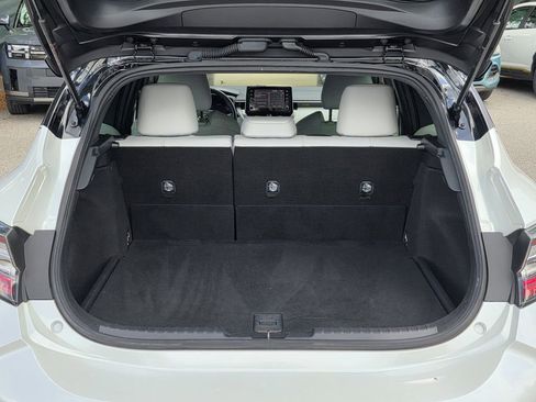 Used 2022 Toyota Corolla XSE FWD image 9