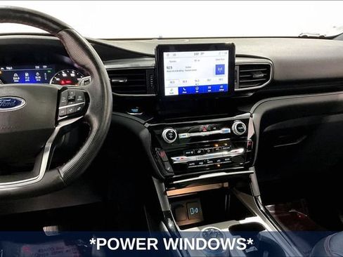 Used 2022 Ford Explorer ST-Line w/ Class IV Trailer Tow Package AWD/4WD image 12