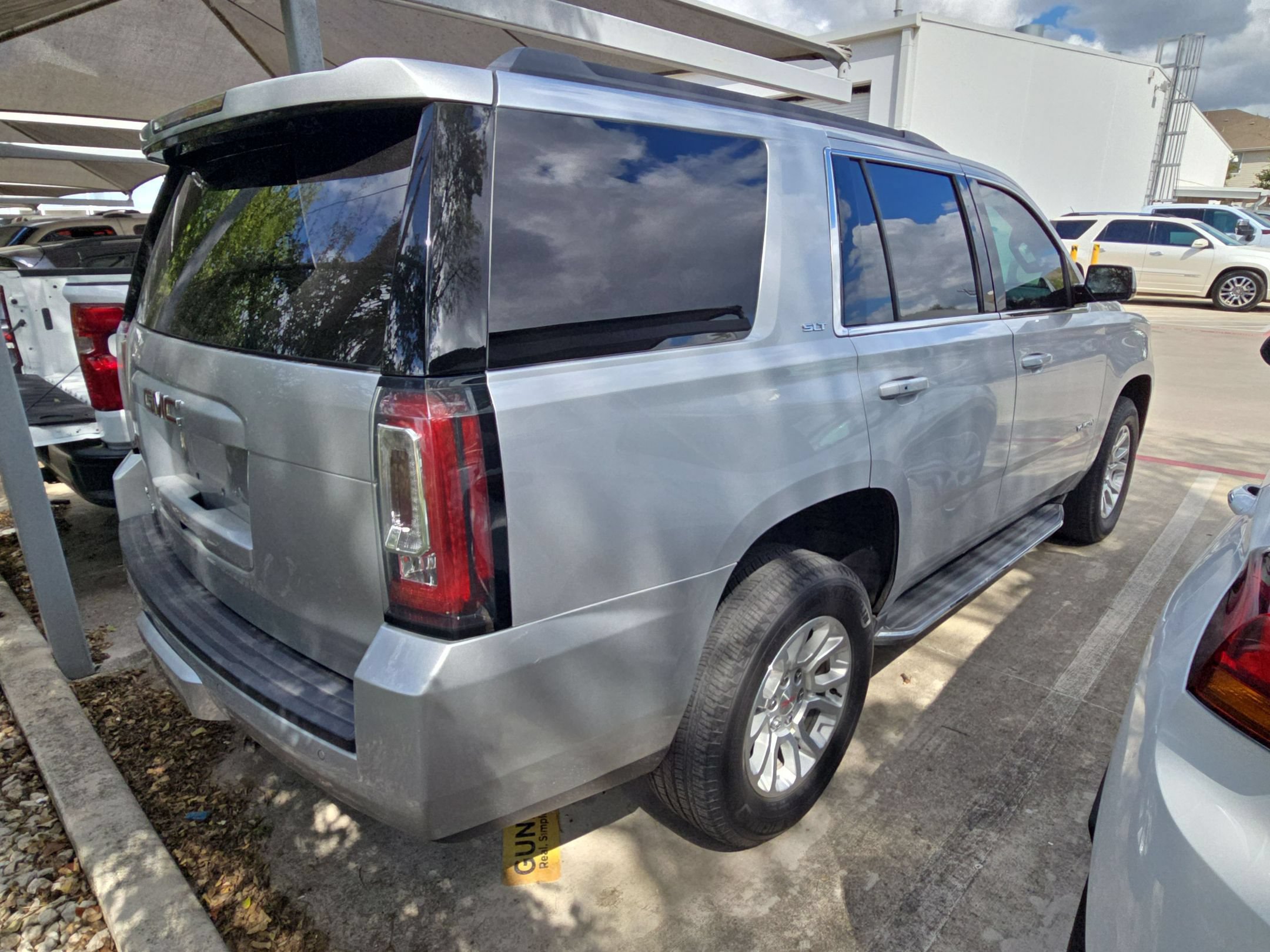 Used 2020 GMC Yukon SLT w/ Open Road Package RWD image 7