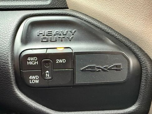 Used 2023 RAM 2500 Laramie AWD/4WD image 19