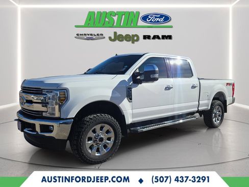 Certified 2019 Ford F250 Lariat w/ Chrome Package image 2