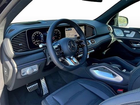 New 2026 Mercedes-Benz GLS 63 AMG 4MATIC image 8