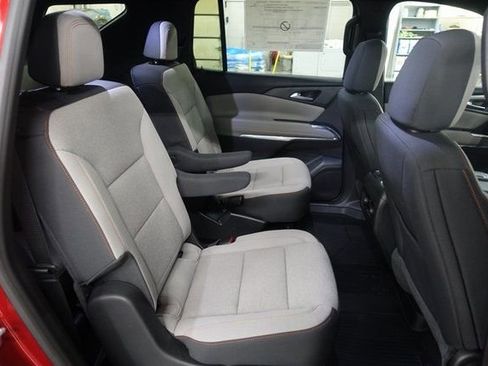 New 2026 Chevrolet Traverse LT w/ Midnight/Sport Edition FWD image 24
