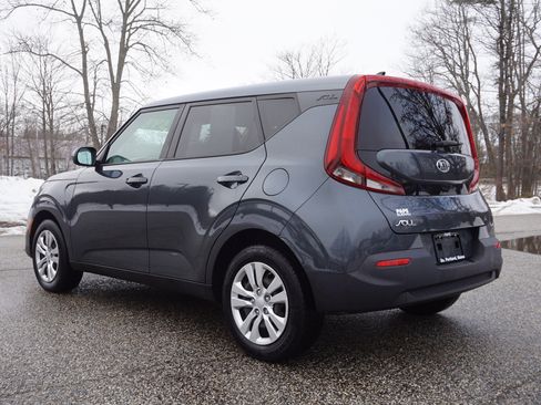 Used 2020 Kia Soul LX image 7