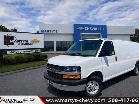 New 2026 Chevrolet Express 2500 Extended w/ Driver Convenience Package RWD image 1