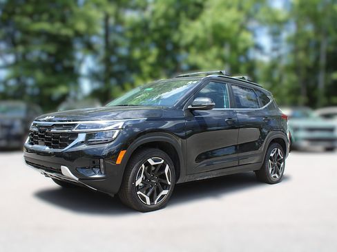New 2026 Kia Seltos SX w/ SX Sunroof Package AWD/4WD image 3