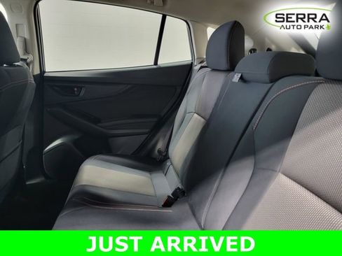 Used 2018 Subaru Crosstrek 2.0i Premium AWD/4WD image 13