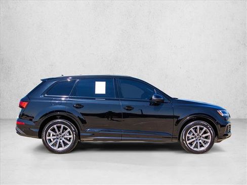 Used 2023 Audi Q7 2.0T Premium Plus w/ Premium Plus Package AWD/4WD image 4